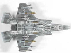 Academy 1/72 Lockheed Martin F-35B Lightning II USMC VMFA-121 Green Knights