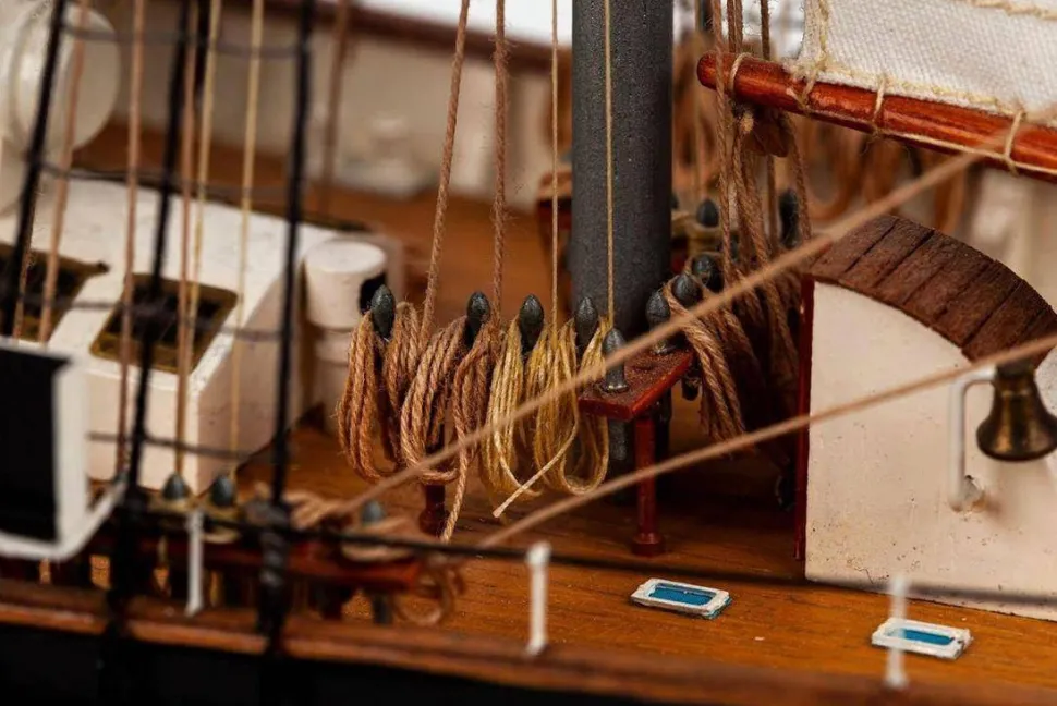 Billings Models 1/75 Sir Winston Churchill Wooden Ship Kit