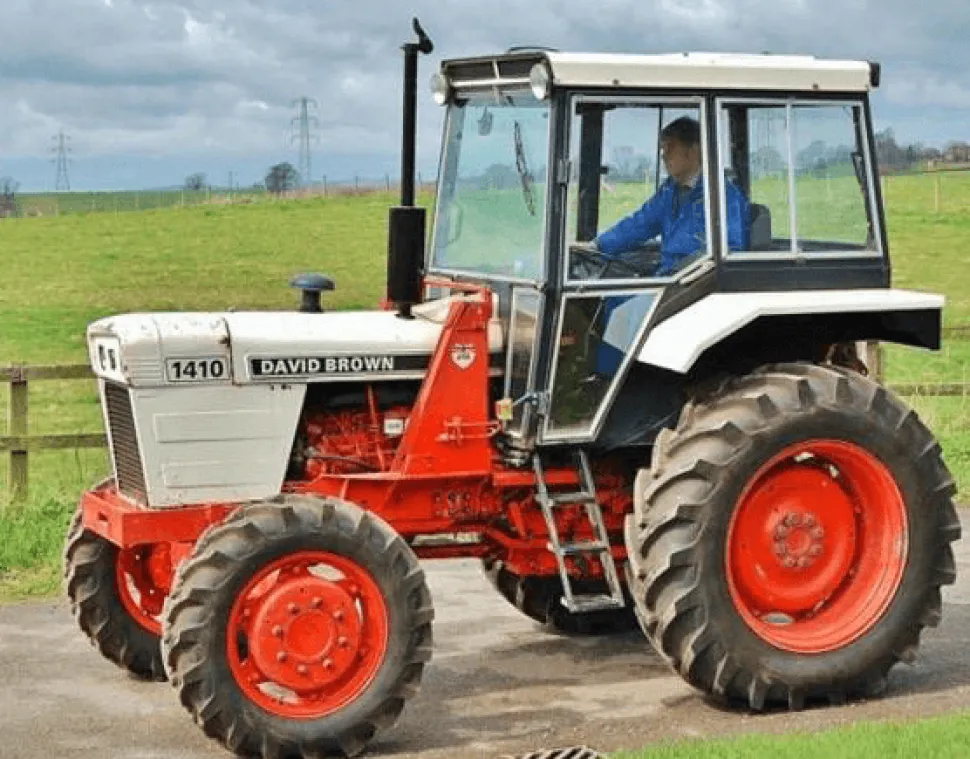 Britains 1/32 David Brown 1410 4WD Tractor