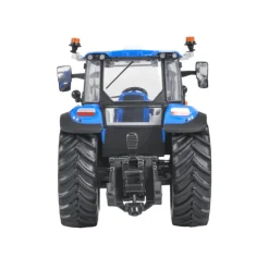 Britains 1/32 New Holland T5.120 Tractor Diecast Model