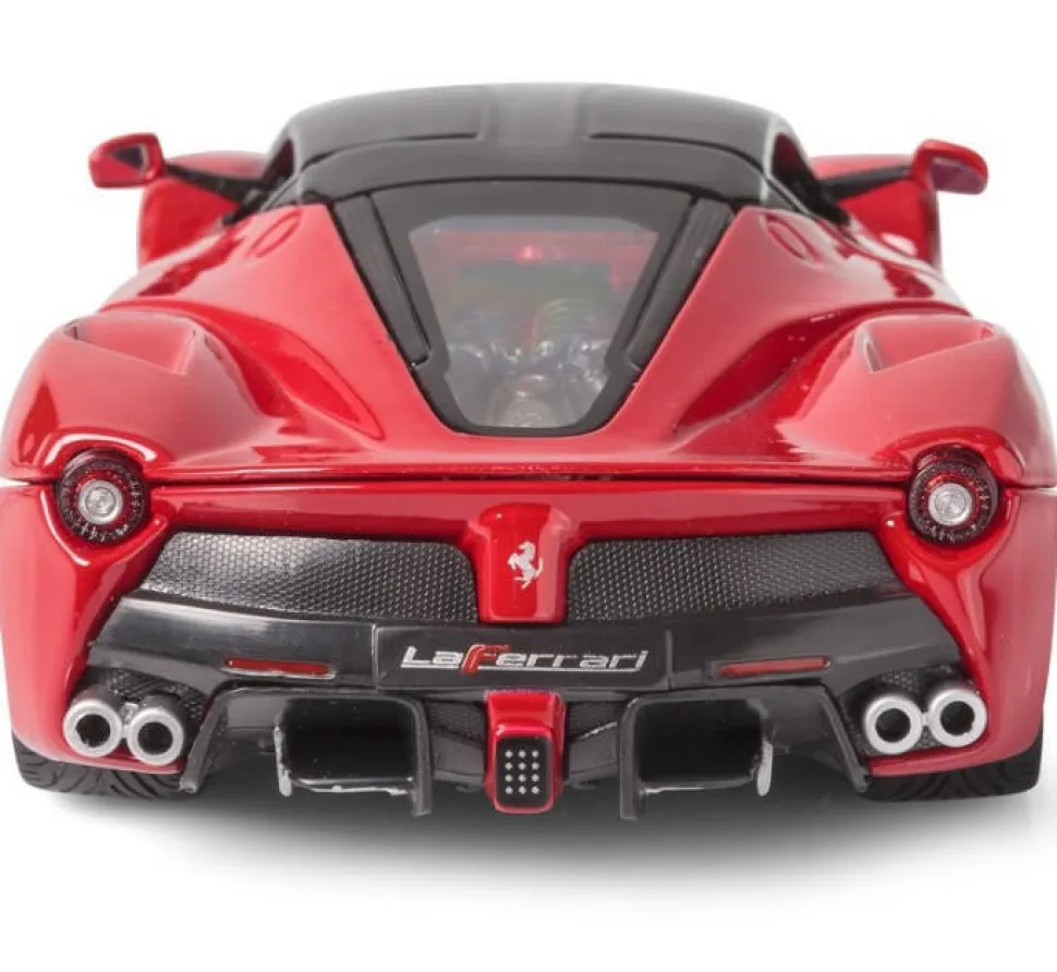 Burago 1/24 La Ferrari Diecast Model
