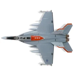 Forces Of Valor 1/72 F/A-18F Super Hornet VFA-102 Diamondbacks U.S. Navy Diecast Model