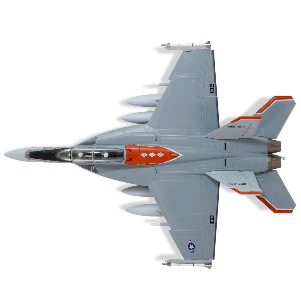 Forces Of Valor 1/72 F/A-18F Super Hornet VFA-102 Diamondbacks U.S. Navy Diecast Model
