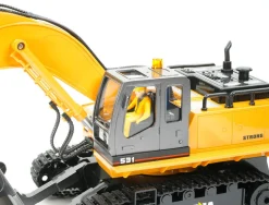 Huina RC 1/16 2.4G 11CH Excavator Tractor With Diecast Bucket RTR
