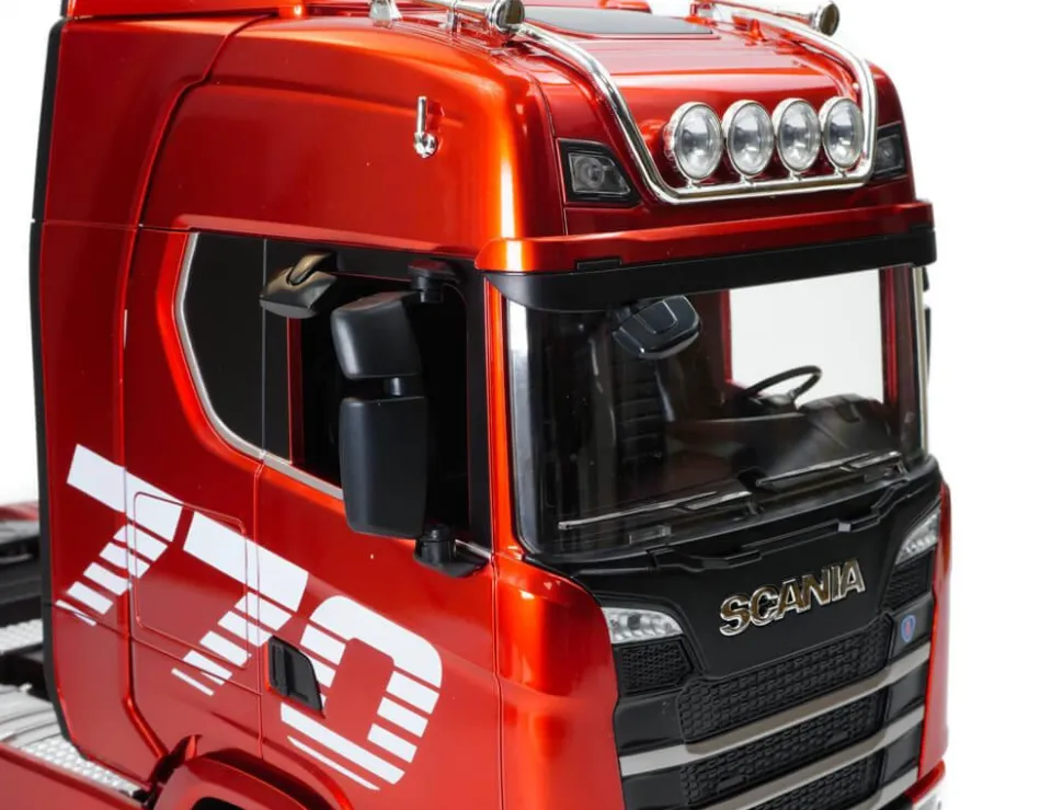 HuiNa RC 1/18 2.4G 19CH Scania 770S Red RC Haulage Truck RTR