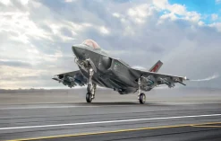 Italeri 1/48 F-35A Lightning II (Beast Mode) Model Kit