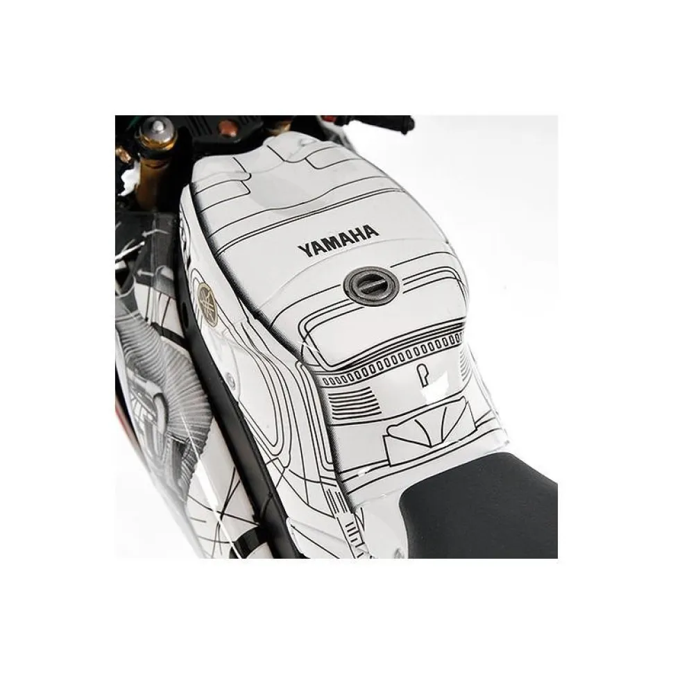 Minichamps 1/12 Yamaha YZR-M1 Moto GP Valencia 2007 Valentino Rossi