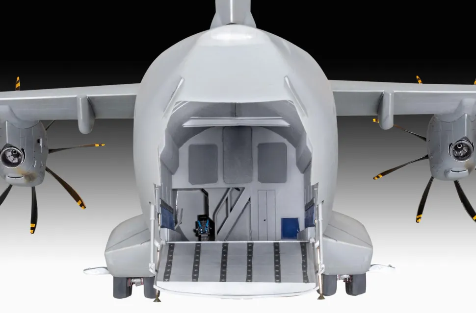 Revell 1/72 Airbus A400M RAF