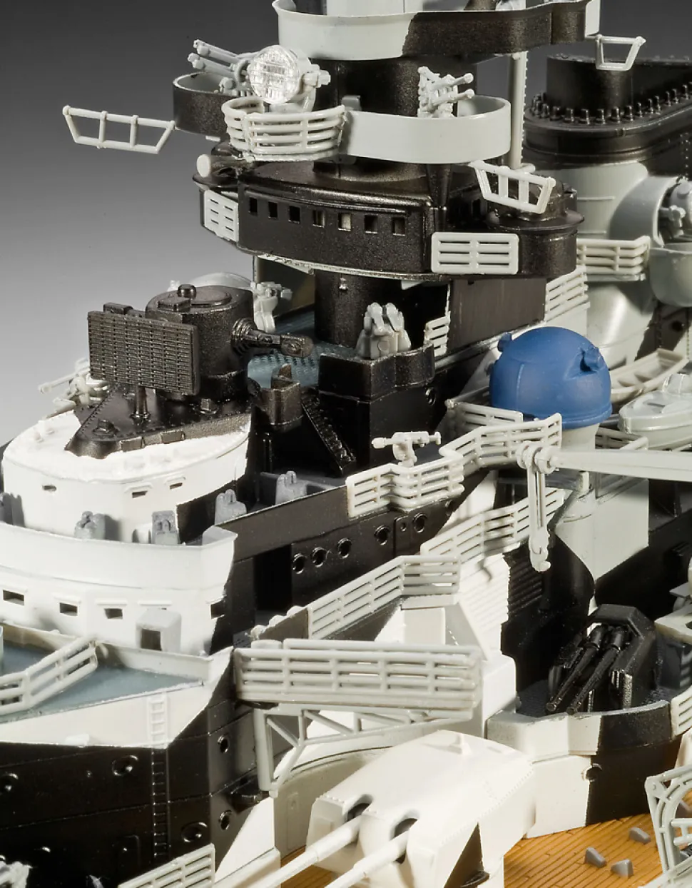 Revell 1/350 German Battleship Tirpitz