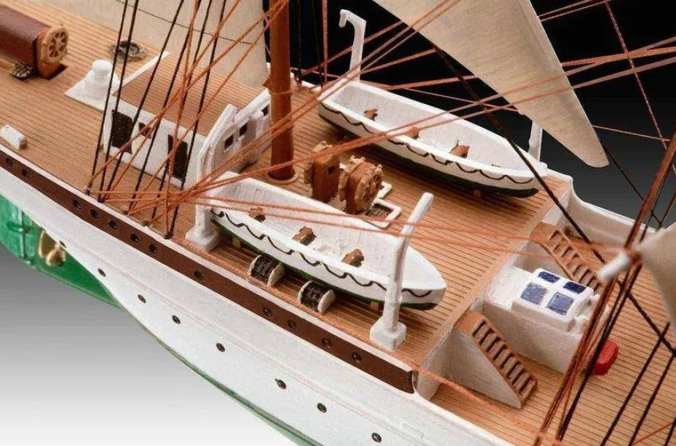 Revell 1/350 Gorch Fock