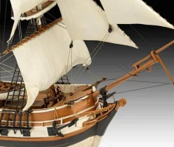 Revell 1/96 HMS Beagle Starter Set