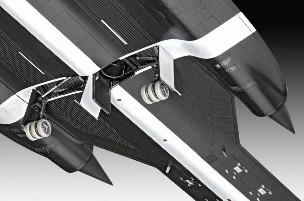 Revell 1/48 Lockheed SR-71 Blackbird
