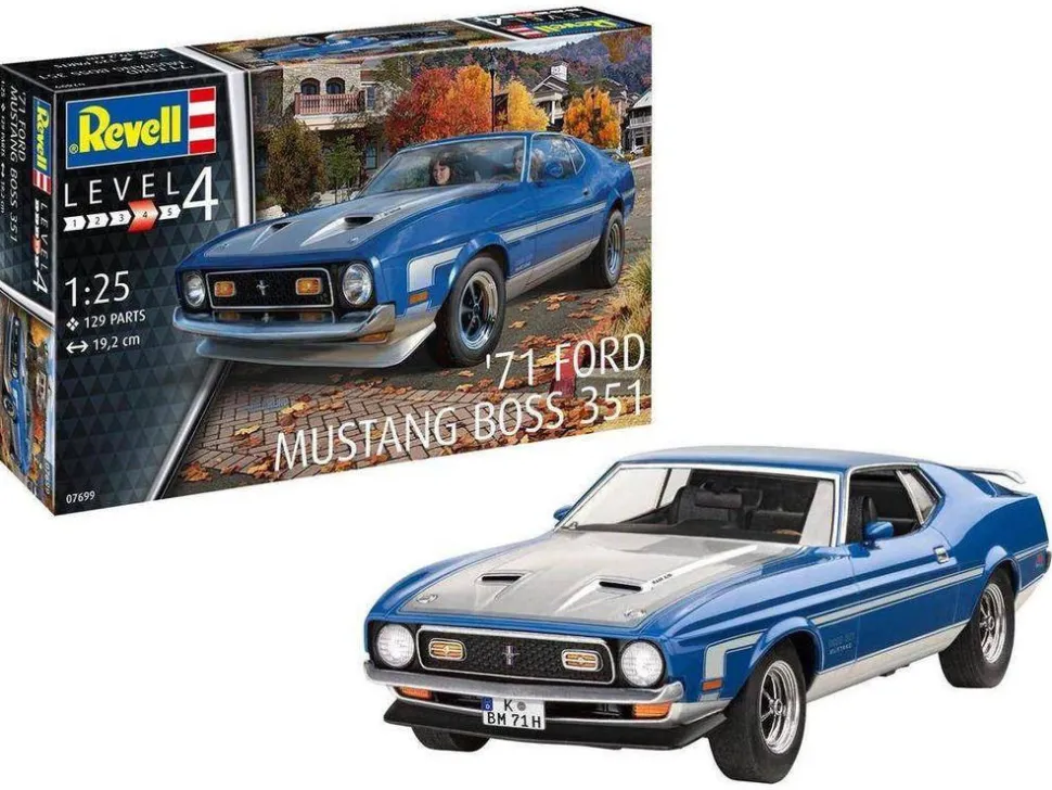 Revell 1/24 71' Mustang Boss 351 Model Car kit