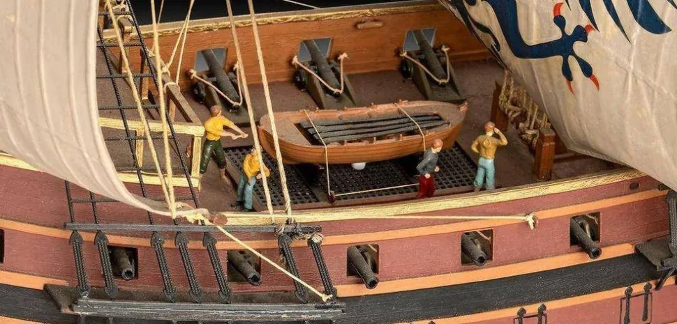 Revell 1/96 Spanish Galleon Gift Set