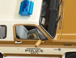 Revell 1/24 Stranger Things Chevy Blazer K5 Jim Hopper