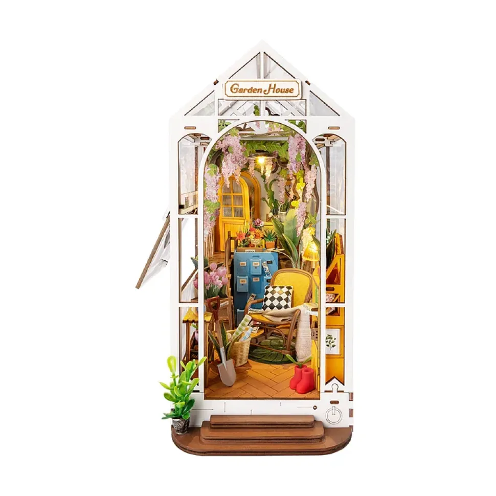 Rolife Holiday Garden House 3D Creative Bookend