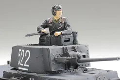 Tamiya 1/48 German Panzer 38(T) Ausf E/F