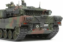 Tamiya 1/35 Leopard 2 A7V German Main Battle Tank