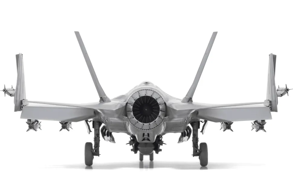 Tamiya 1/48 Lockheed Martin F-35C Lightning II