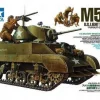 Tamiya 1/35 M5A1 Light Tank with Figures