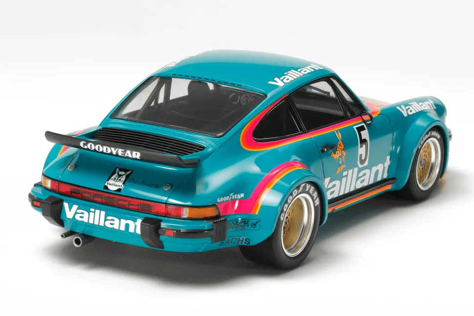 Tamiya 1/24 Porsche 934 Vaillant