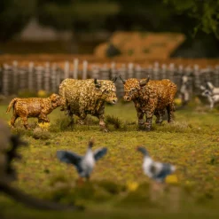 Victrix 28mm Pillage - Farm Animals